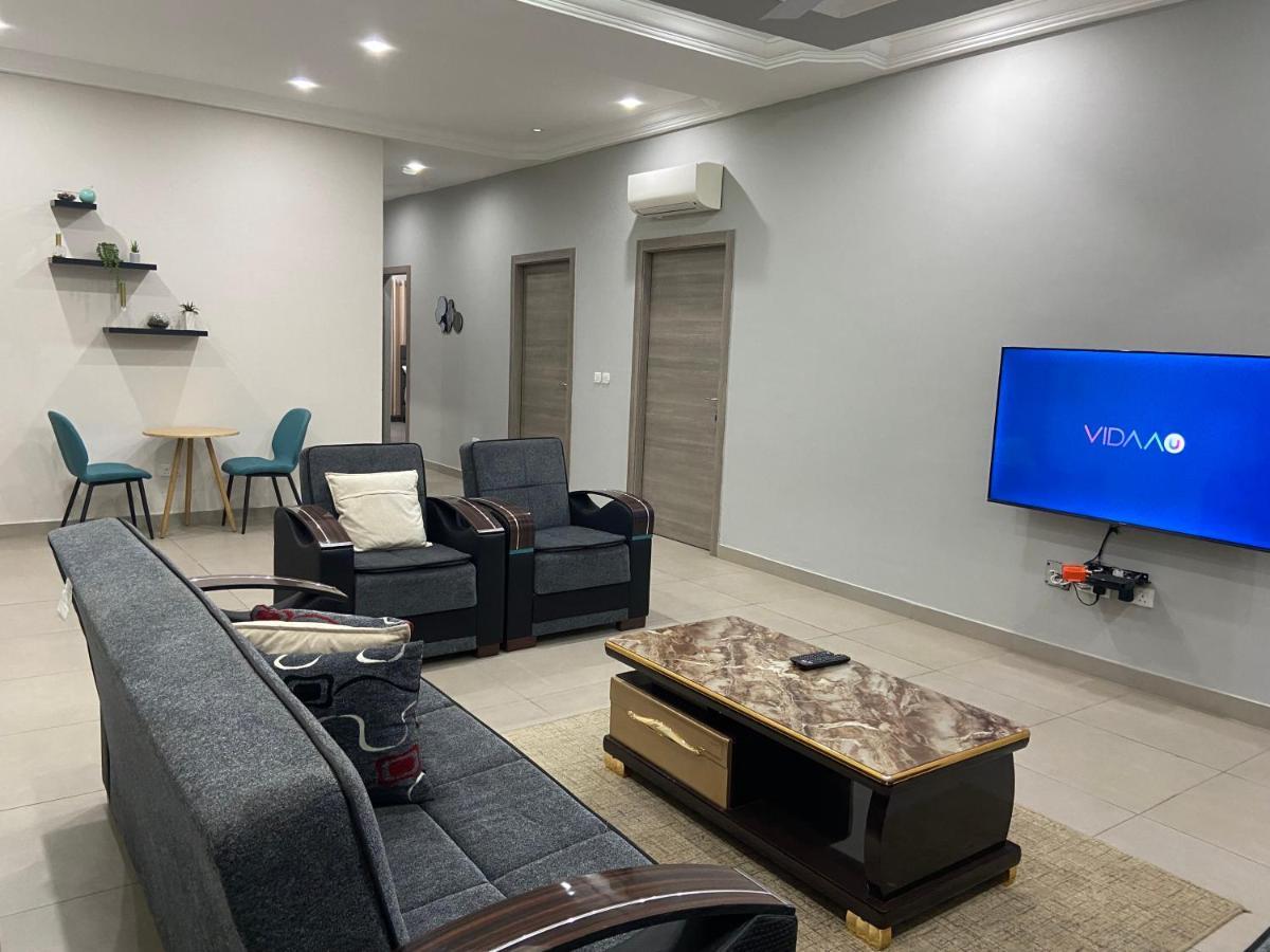 אקרה Queens View Apartment מראה חיצוני תמונה