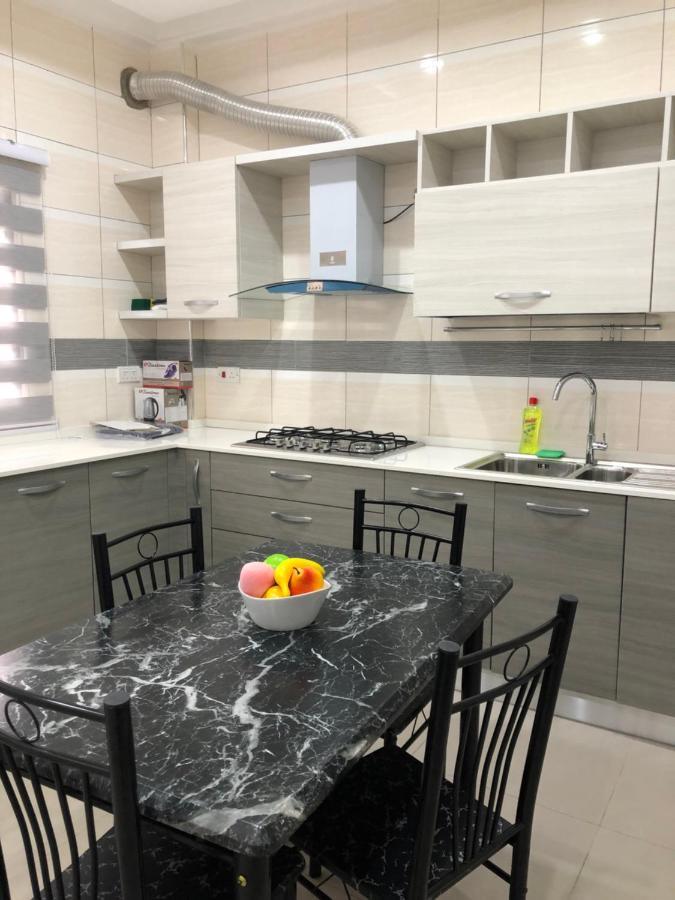 אקרה Queens View Apartment מראה חיצוני תמונה