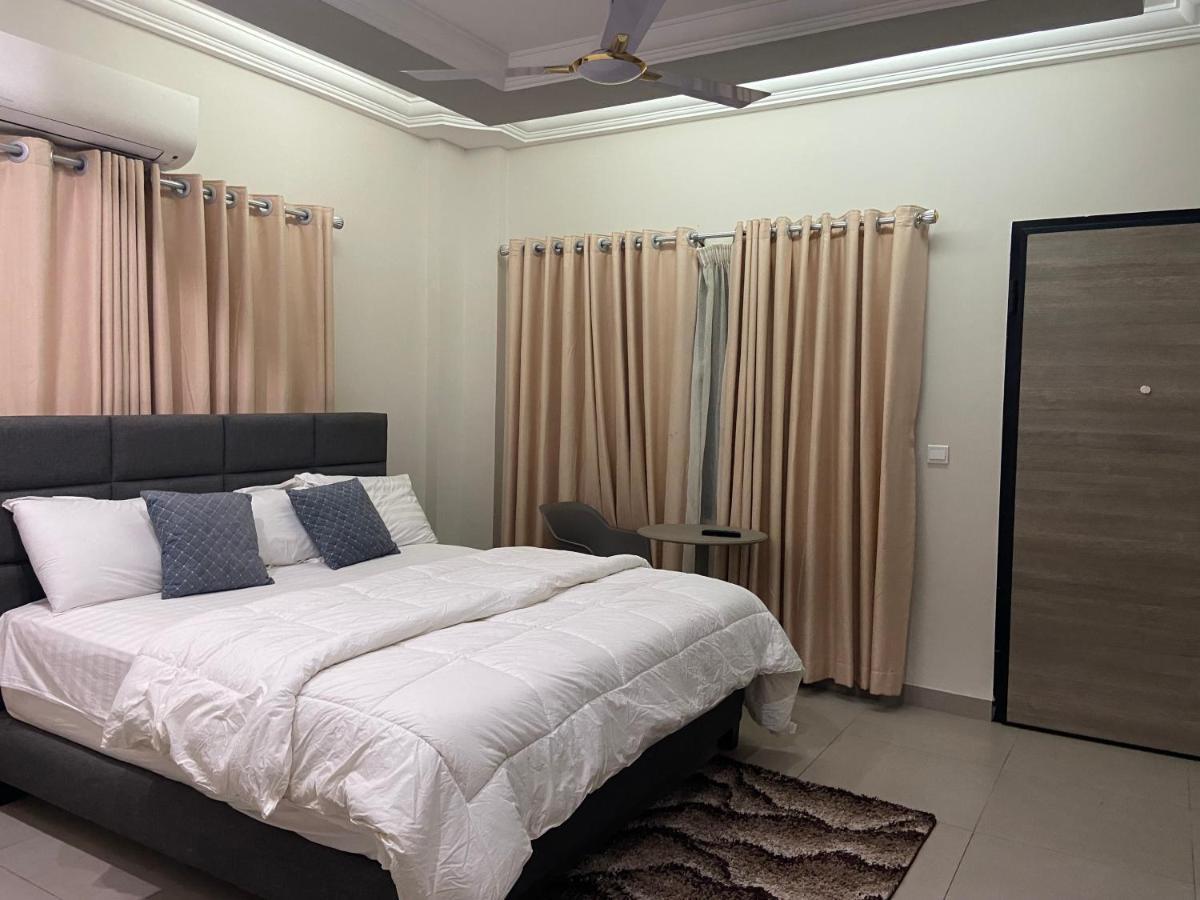 אקרה Queens View Apartment מראה חיצוני תמונה