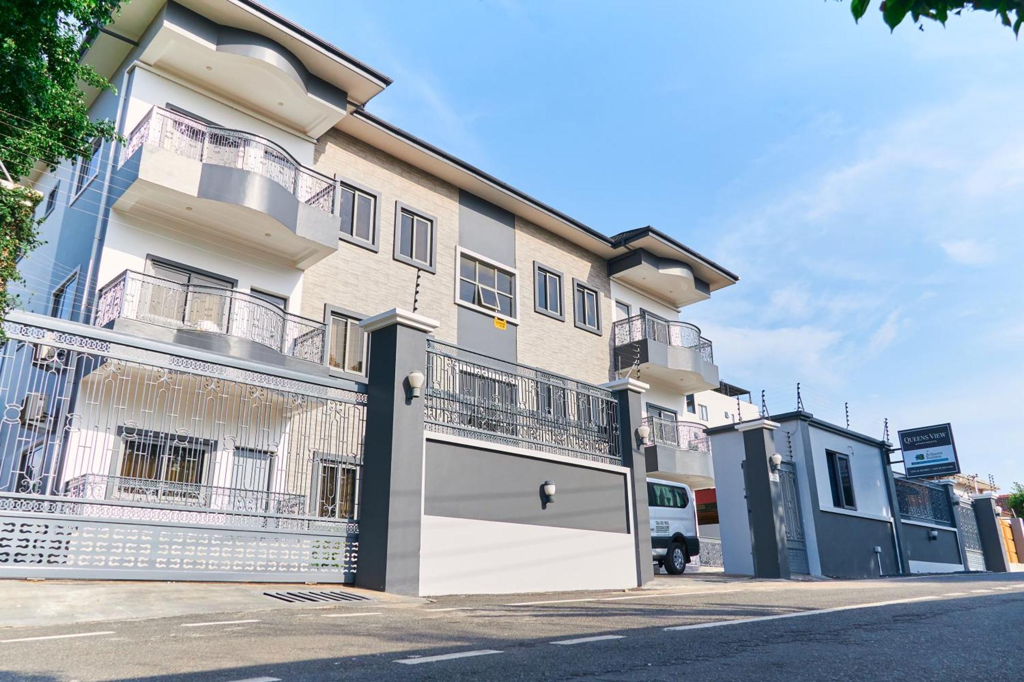 אקרה Queens View Apartment מראה חיצוני תמונה