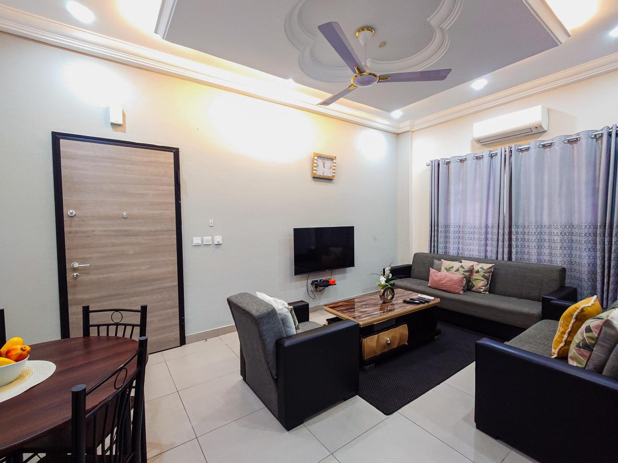אקרה Queens View Apartment מראה חיצוני תמונה