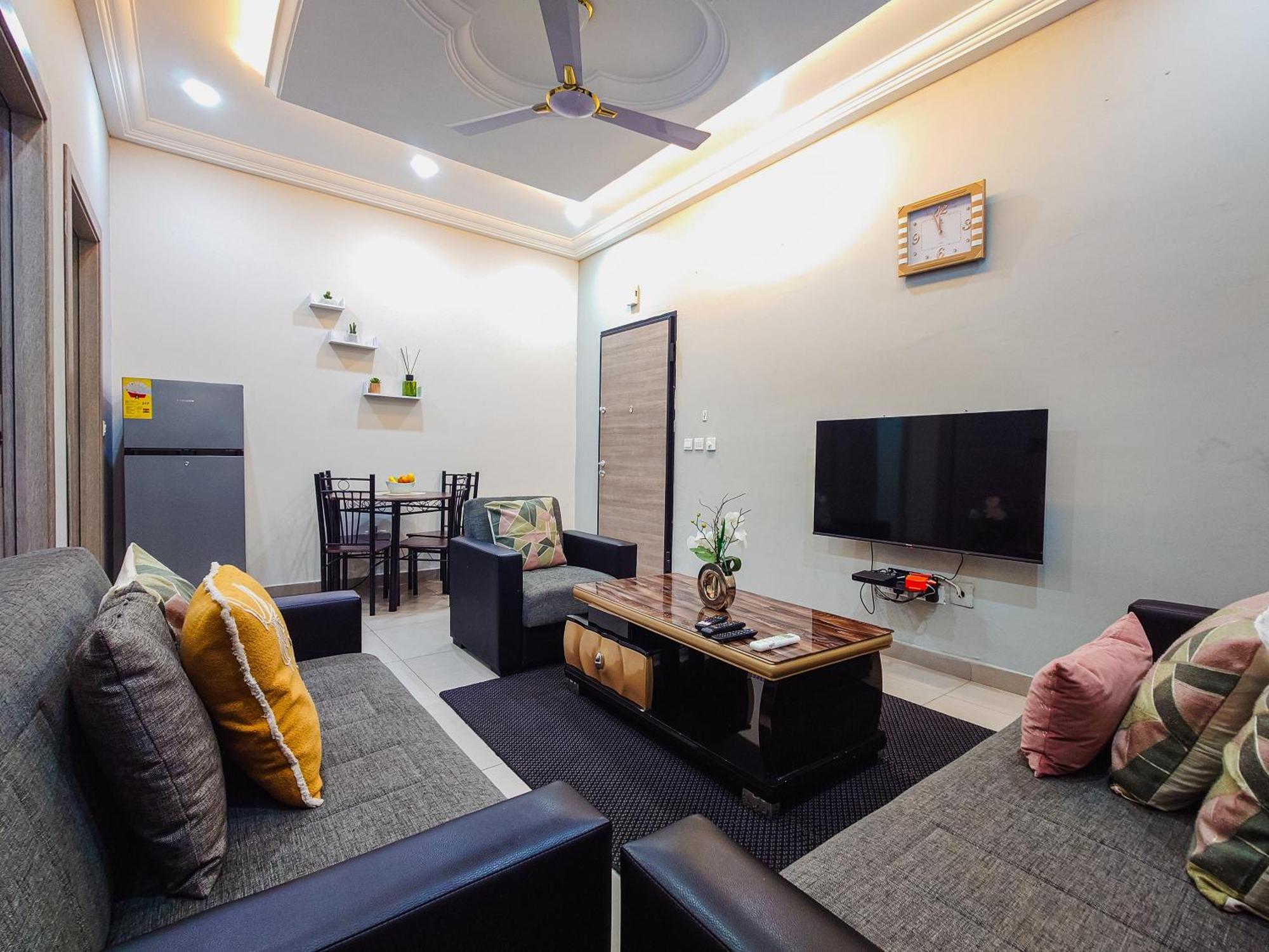 אקרה Queens View Apartment מראה חיצוני תמונה